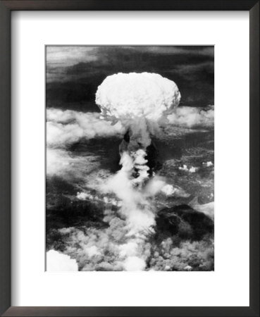 Atomic+bomb+mushroom+cloud
