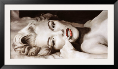 Reclined Marilyn Framed Print Reclined Marilyn Framed Print