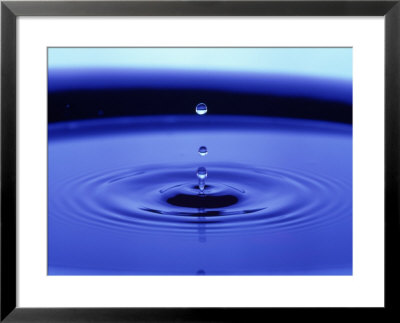 Water+droplet+ripples