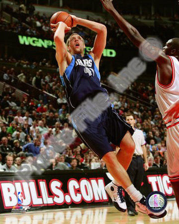 Dirk Nowitzki Photograph Dirk Nowitzki Photograph