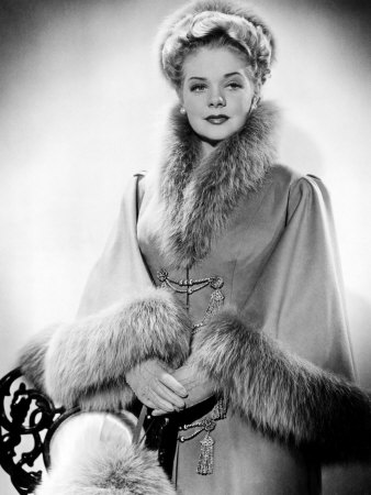 Alice Faye, Early 1940s Premium Poster Alice Faye, Early 1940s Premium Poster
