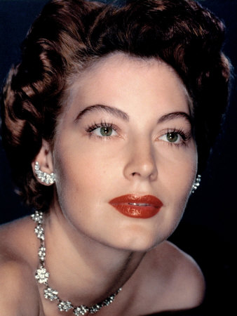 Ava Gardner Premium Poster Ava Gardner Premium Poster