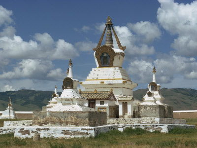 ursula-gahwiler-stupas-at-the-erdeni-dzu-monastery-at-karakorum-mongolia-central-asia.jpg