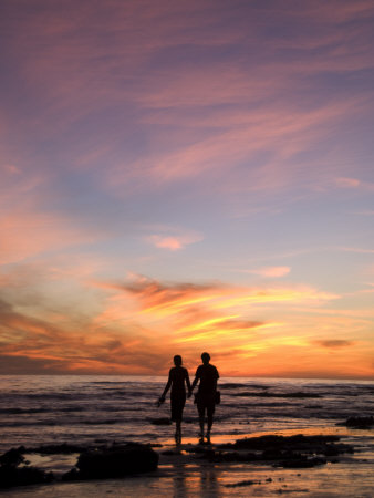Pictures Of People Walking On The Beach. each great people walking
