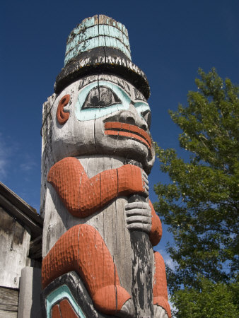 tlingit totem poles. Tlingit Totem Pole, Raven#39;s