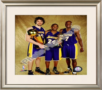 kobe bryant championship trophy. Pau Gasol, Kobe Bryant,