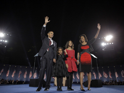 http://cache2.artprintimages.com/p/LRG/42/4206/FXGNF00Z/art-print/president-elect-barack-obama-and-his-family-wave-at-the-election-night-rally-in-chicago.jpg