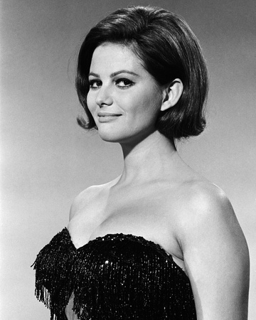 Claudia Cardinale Photograph zoom view in room
