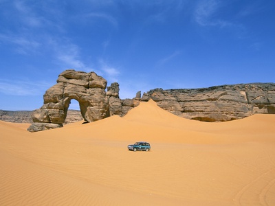 Afzgar Arch, Akakus, Sahara Desert, Fezzan, Libya, North Africa, Africa Stretched Canvas Print