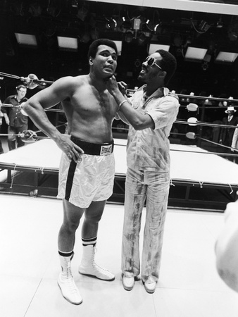 Muhammad Ali and Stevie Wonder, 1975 Stretched Canvas Print