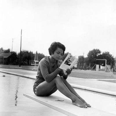 Eartha Kitt - 1959 Stretched Canvas Print