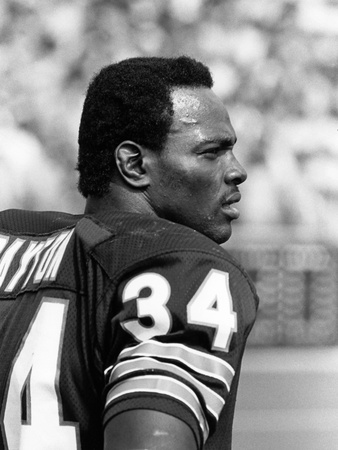 Walter Payton - 1979 Stretched Canvas Print