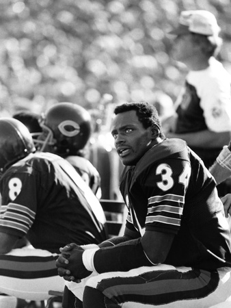 Walter Payton - 1979 Stretched Canvas Print