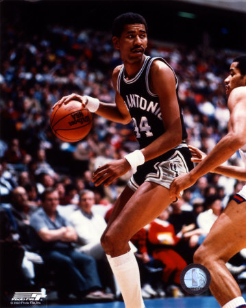 George Gervin Photograph George Gervin Photograph