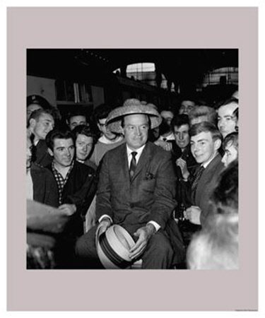Bob Hope with Fans Print Bob Hope with Fans Print