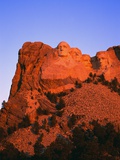Mount Rushmore Memorial at Dusk