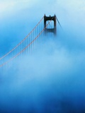 Golden Gate Bridge in Fog