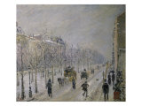 The Effect of Snow on the Boulevard's Appearance