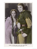 Erroll Flynn as Robin and Olivia de Havilland as Maid Marian in 