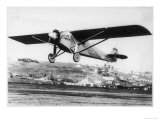 Charles Lindbergh in the "Spirit of St Louis" Sets off from New York