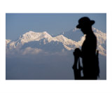 Gurkha soldier statue with Kangchenjunga mountain