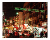 Welcome to Little Italy at Christmas !