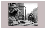 Frozen Fountain in Winter  Piccadilly Circus  1956