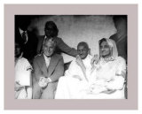 Charlie Chaplin and Ghandi in East London  23rd of September  1931