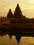 Shore Temples Reflected in Pond  Mamallapuram  Tamil Nadu  India