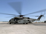 An MH-53E Sea Dragon Helicopter