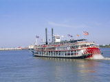Paddle Steamer 'Natchez' on the Mississippi River  New Orleans  Louisiana  USA