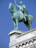 Statue of St Louis on Basilique Du Sacre Coeur  Montmartre  Paris  France
