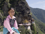 Bhutanese Woman  Taktshang Goemba (Tiger's Nest) Monastery  Paro  Bhutan