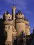 Chateau De Pierrefonds  Forest of Compiegne  Oise  Nord-Picardie (Picardy)  France