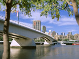 The Victoria Bridge and the Brisbane River  Brisbane  Queensland  Australia