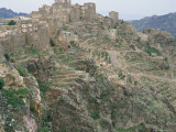 Mountain Fortress Village and Terraced Fields  Shahara  Yemen  Arabia  Middle East