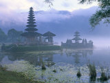 Pura Ulun Temple  Danu Bratan  Island of Bali  Indonesia  Southeast Asia