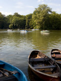 People Cruising in a Boat on the Kleinhesselohe Lake at the Englischer Garten  Bavaria  Germany