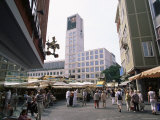 Traditional Food and Wine Stall Under the City Hall Building  Stuttgart  Baden Wurttemberg  Germany