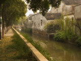 Canal and Houses  Souzhou (Suzhou)  China