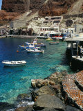 Fishing Harbour of Oia Village  Port of Ammoudi  Oia  Santorini (Thira)  Cyclades Islands  Greece