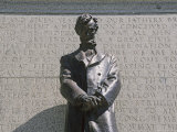 Lincoln Statue at Nebraska State Capitol  Lincoln  Nebraska  USA
