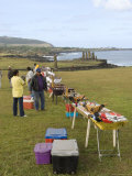 Souvenir Vendors at Tahai Ceremonial Site  Easter Island (Rapa Nui)  Chile  South America