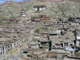 View of Gyanze (Gyantse) from Gyangze Dzong  Tibet  China