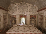 Bedroom Suite  Deo Garh Palace Hotel  Deo Garh (Deogarh)  Rajasthan State  India