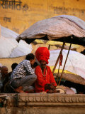 Pilgrim in Discussion with Holy Man  Varanasi  Uttar Pradesh  India