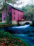 Alley Mill at Alley Spring  Ozarks National Scenic Riverways  Ozark National Park  Missouri