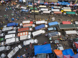 Jeepneys Clogging Main Road of Divisoria Market  Manila  Philippines