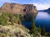 Lake Billy Chinook  Cove Palisade Sp  Deschutes National Forest  Oregon