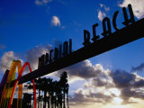 Entrance Arch through to the Imperial Beach Pier in San Diego  San Diego  California